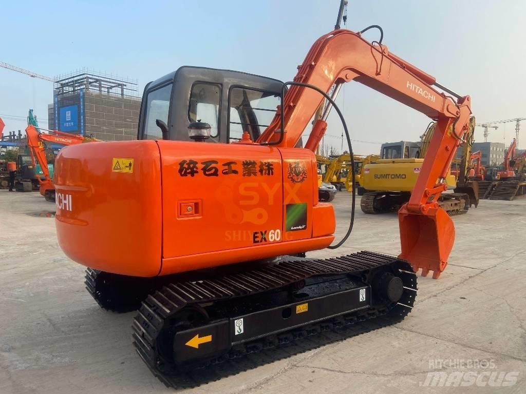 Hitachi EX 60 Minikaivukoneet < 7t