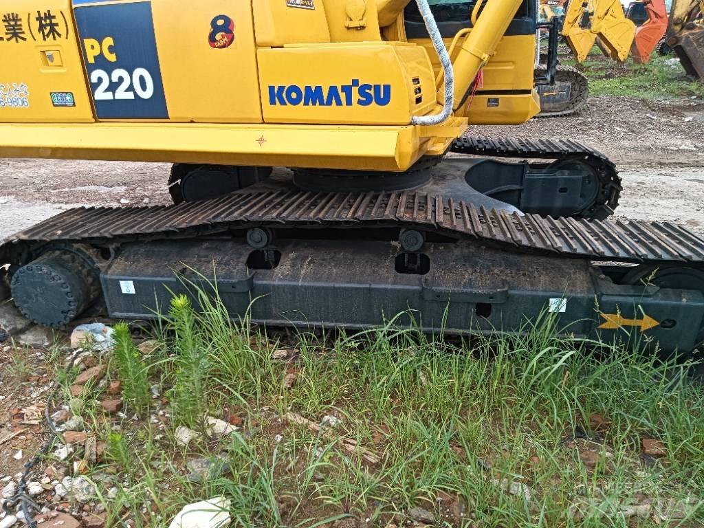 Komatsu PC 220-8 Telakaivukoneet