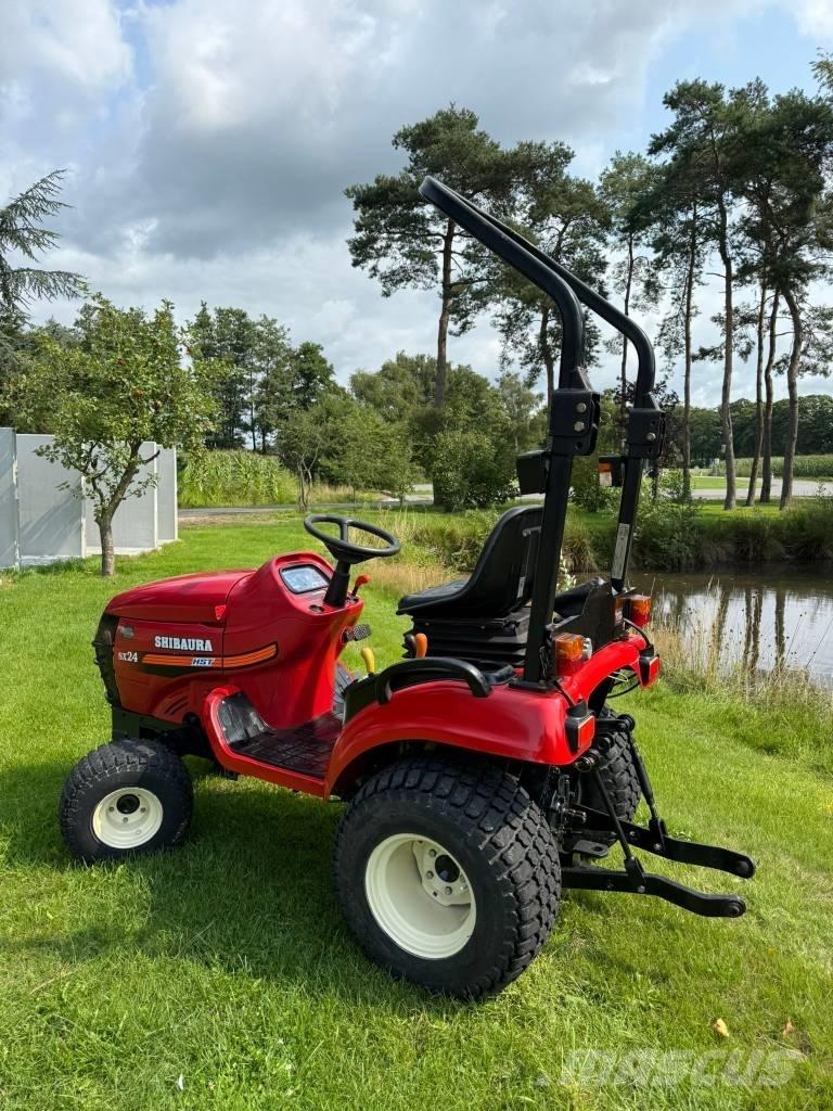 Shibaura SX 24 Taajamatraktorit