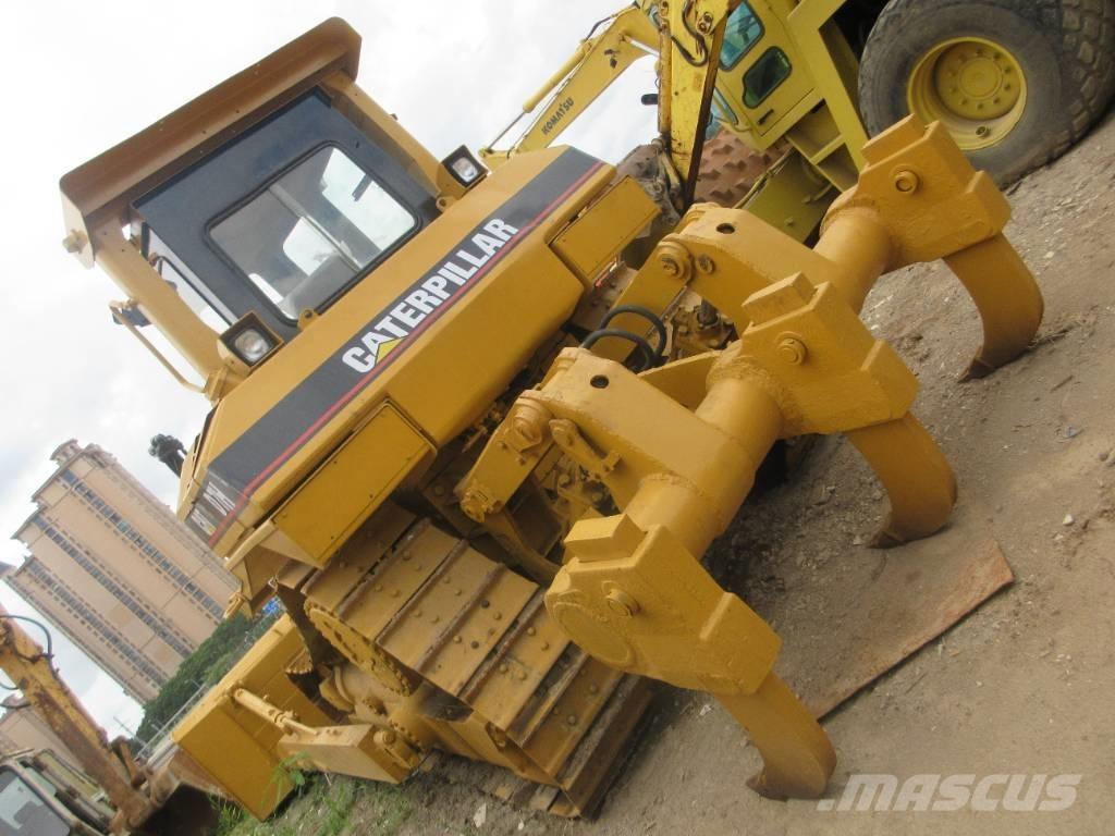 CAT D 7 H Telaketjupuskutraktorit