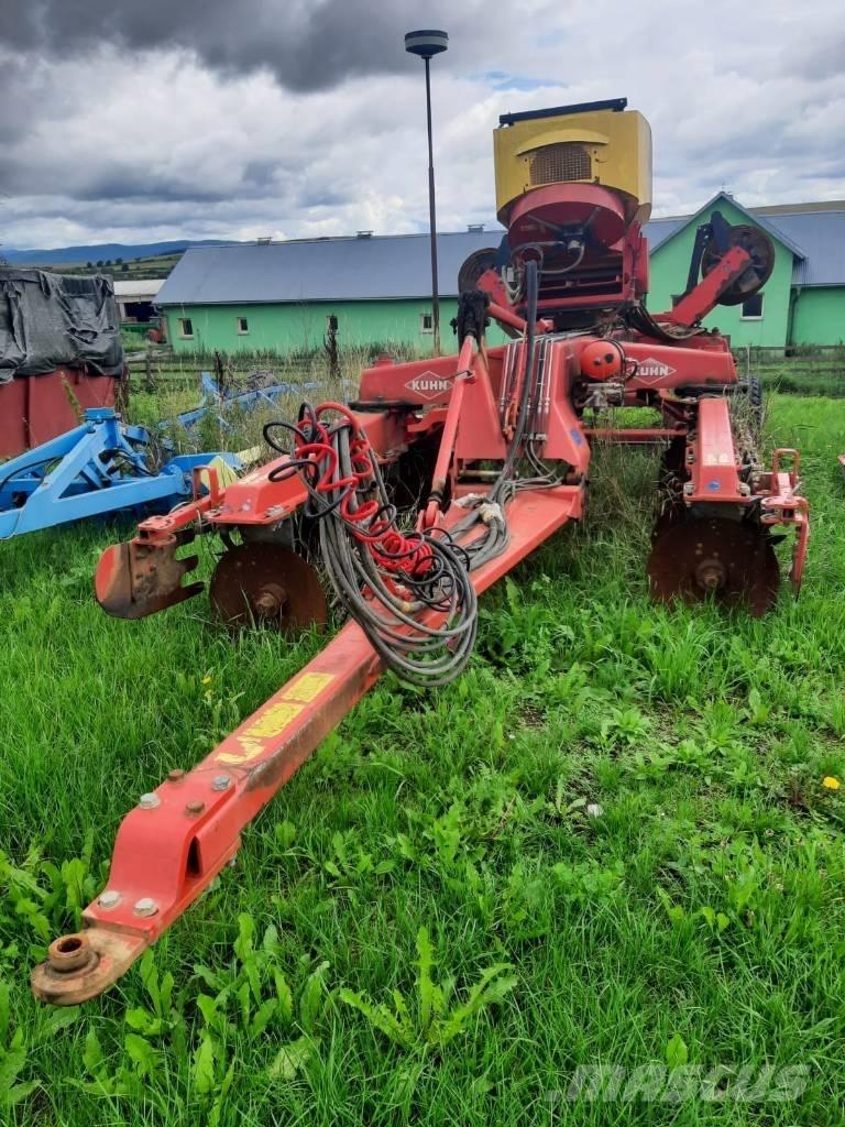 Kuhn Discover XM Kiekkomultaimet ja lautasäkeet