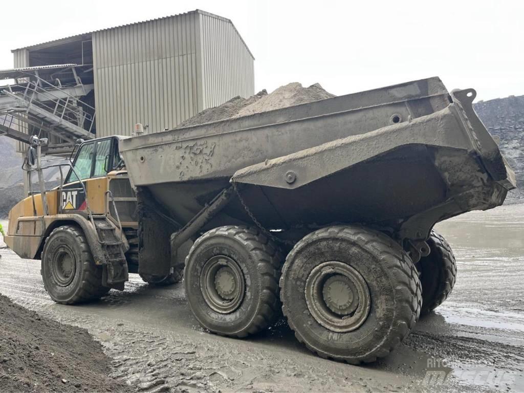 CAT 730 C Dumpperit