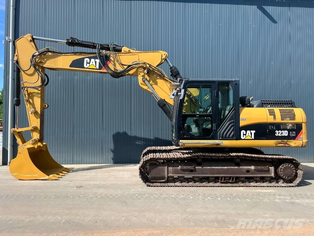 CAT 323D LN VA Telakaivukoneet