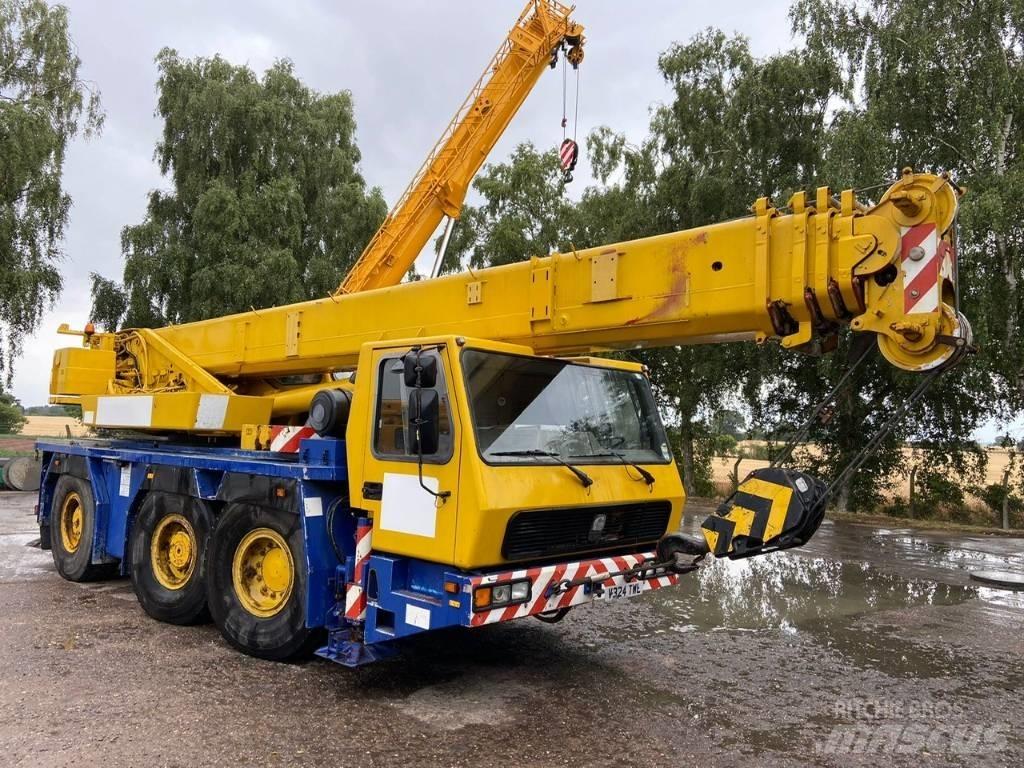 Grove GMK 3050 Mobiilinosturit
