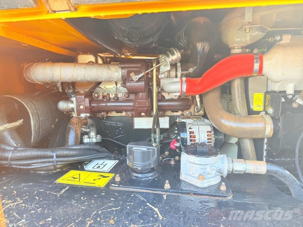 JCB 6 T Minidumpperit