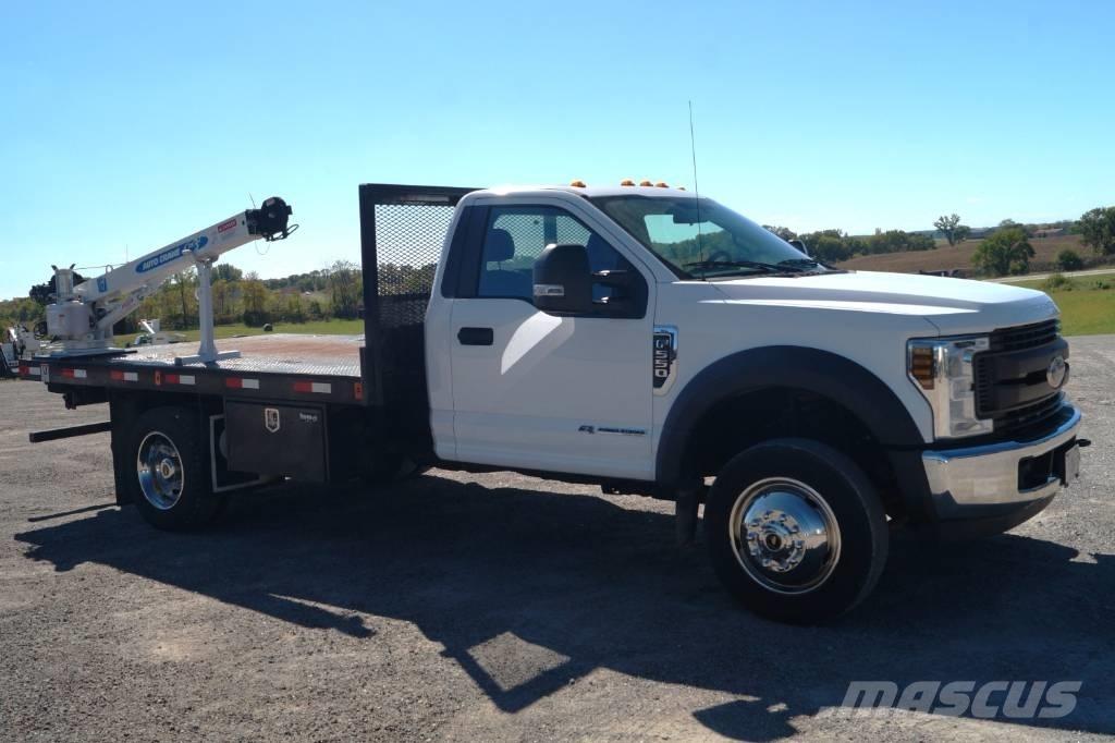 Ford F 550 XL SD Nosturiautot