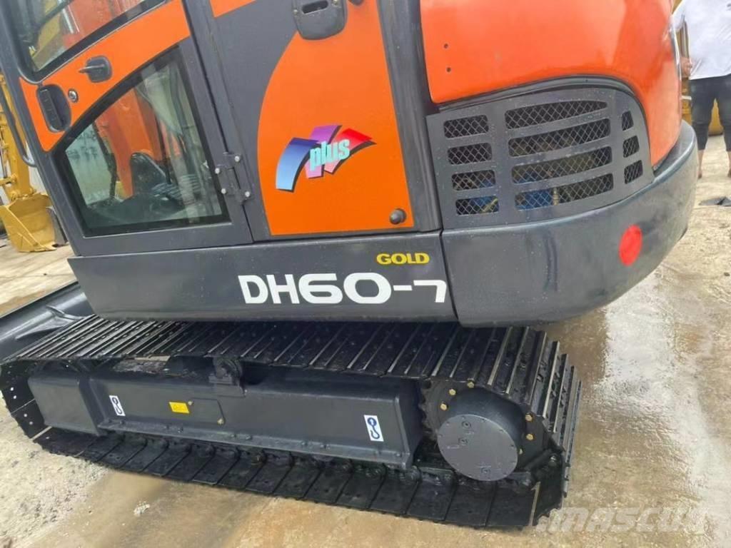 Doosan DH 60-7 Minikaivukoneet < 7t