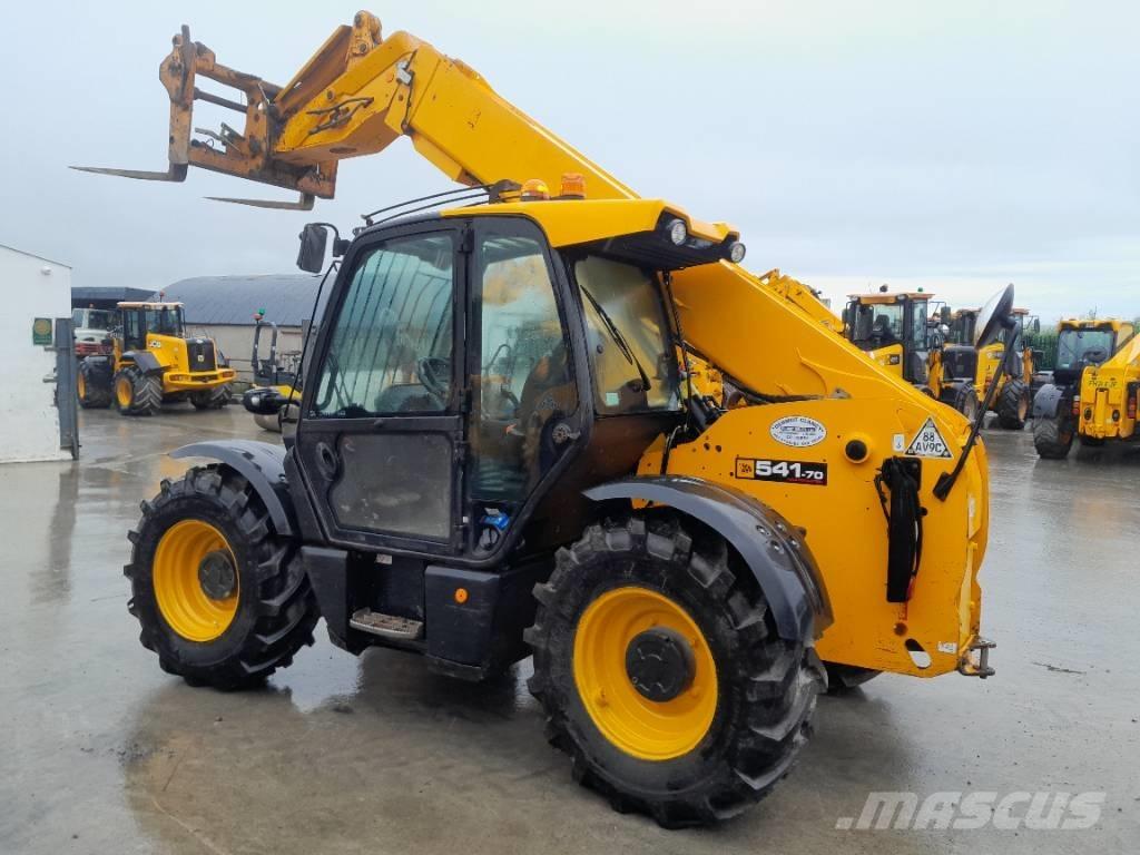 JCB 541-70 Maatalouskurottajat
