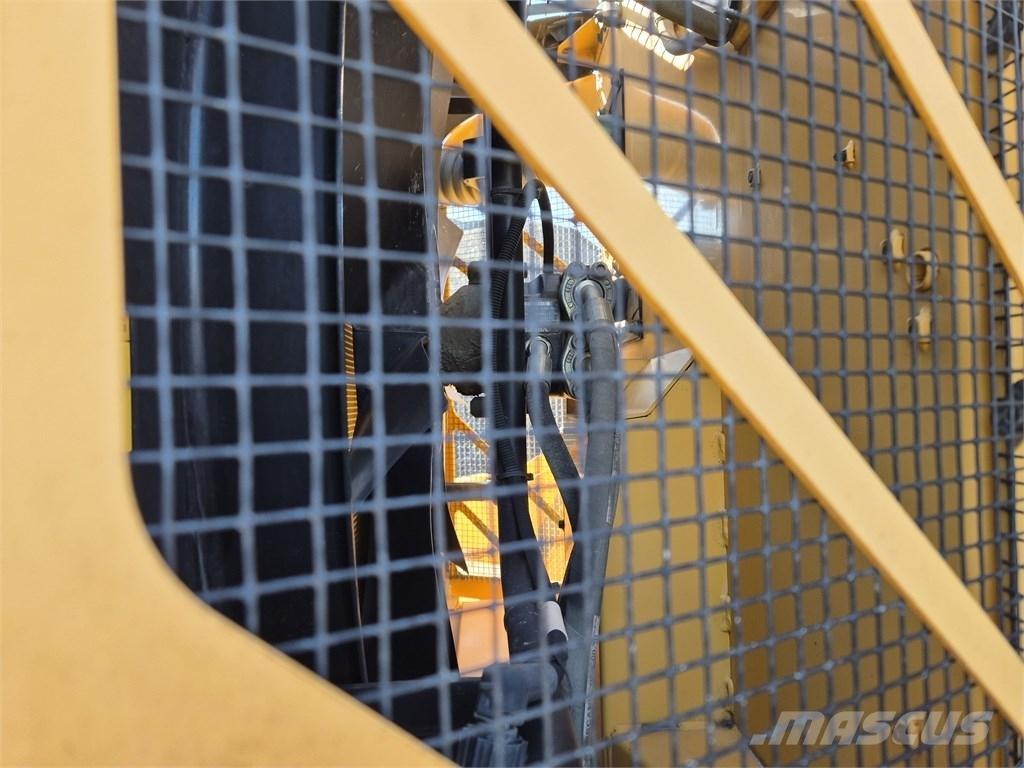Volvo L 180 E Pyöräkuormaajat