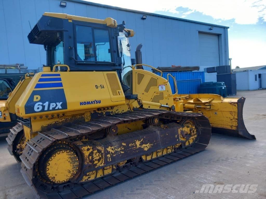 Komatsu D61PX-24 Telaketjupuskutraktorit