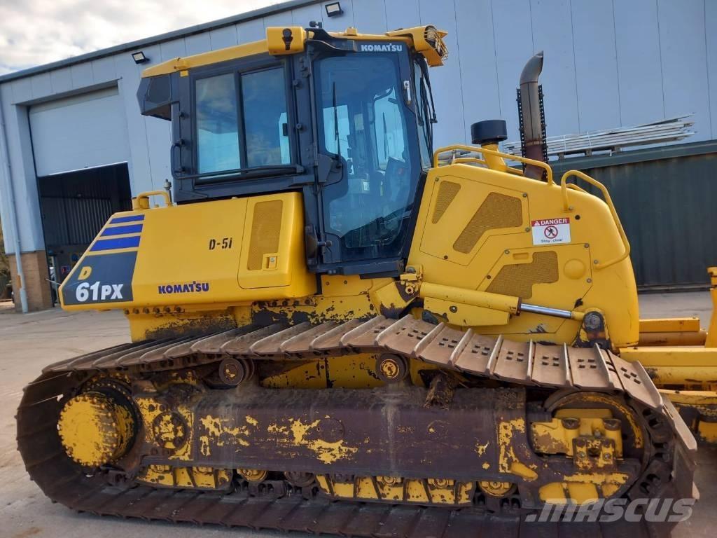 Komatsu D61PX-24 Telaketjupuskutraktorit