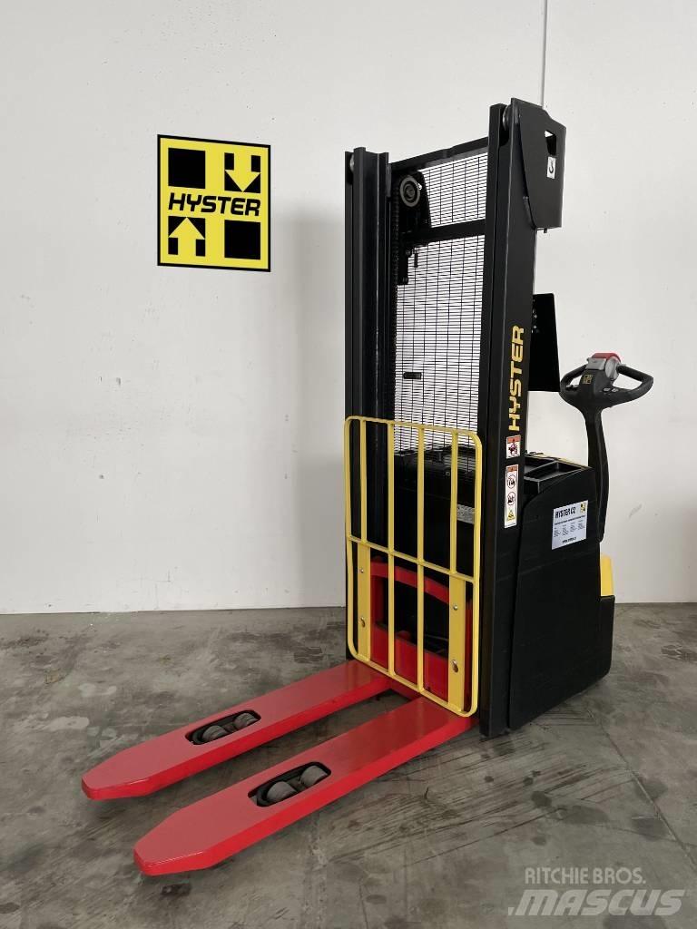 Hyster S1.6 Käyden ajettavat pinoamistrukit