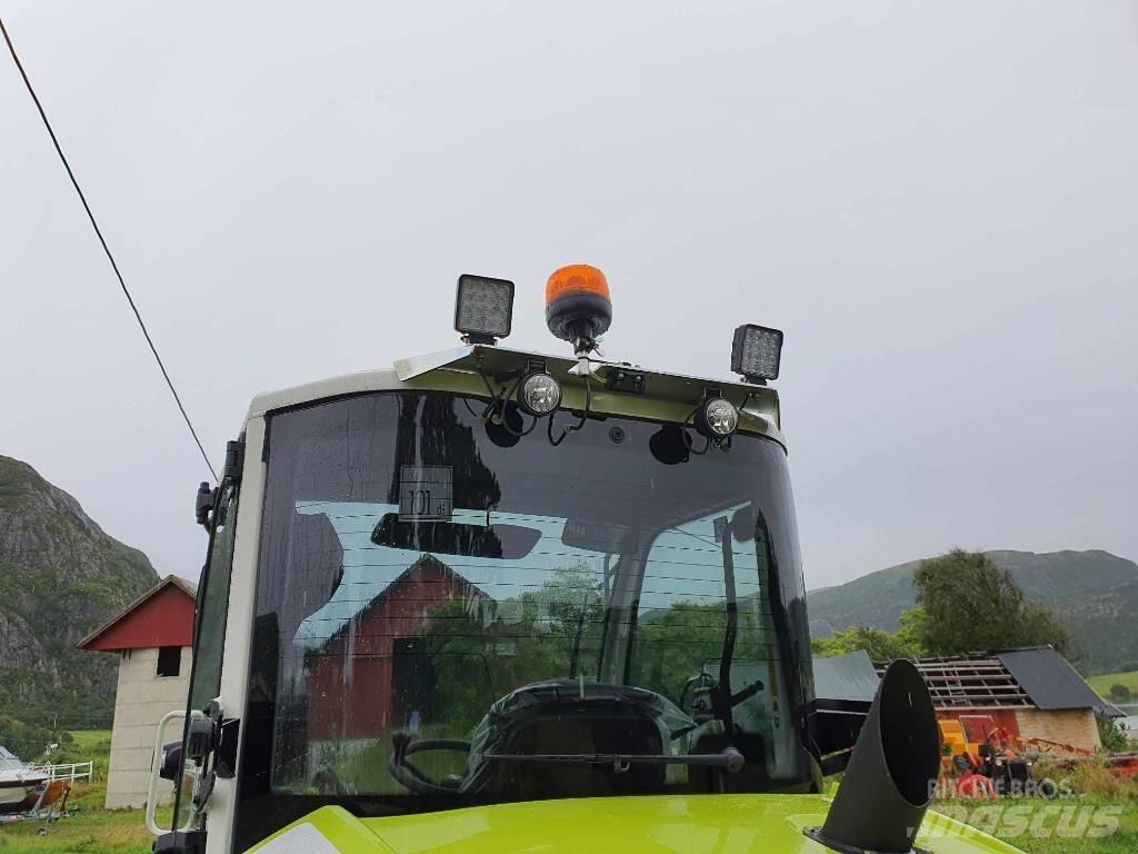 CLAAS TORION 530 Etukuormaimet ja kaivuulaitteet