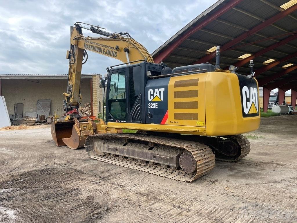 CAT 323 EL Telakaivukoneet
