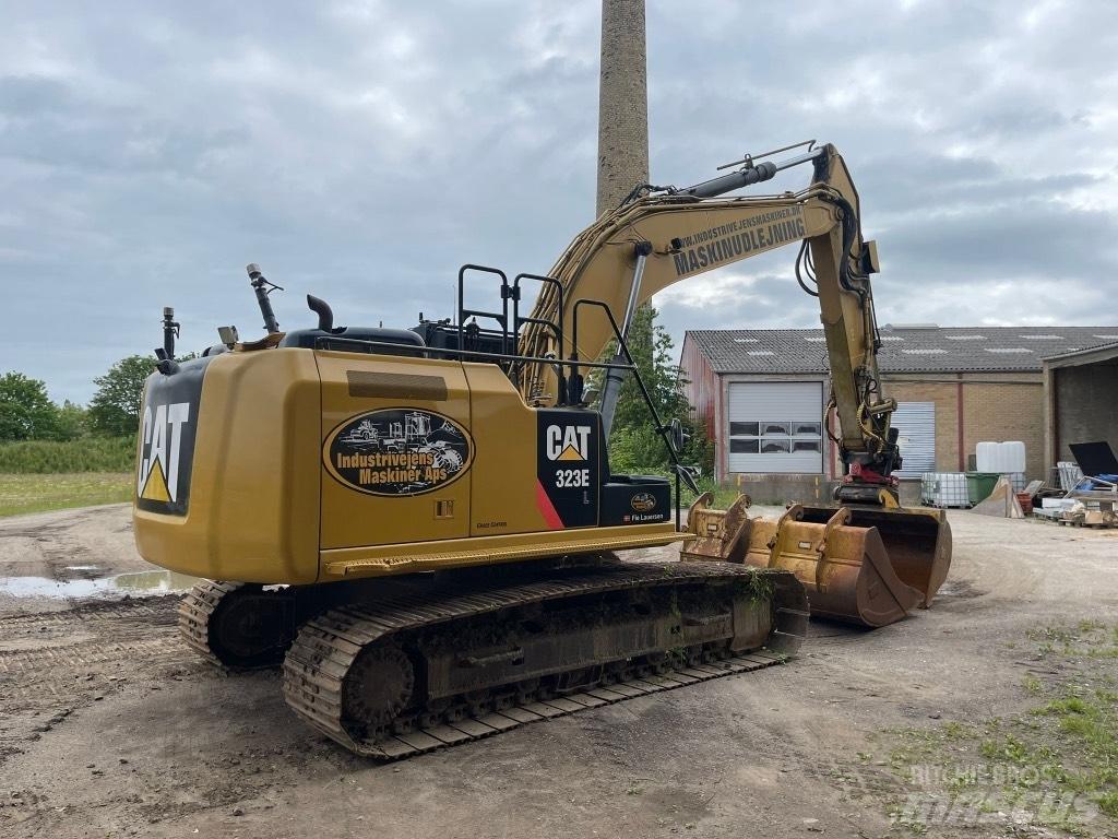 CAT 323 EL Telakaivukoneet