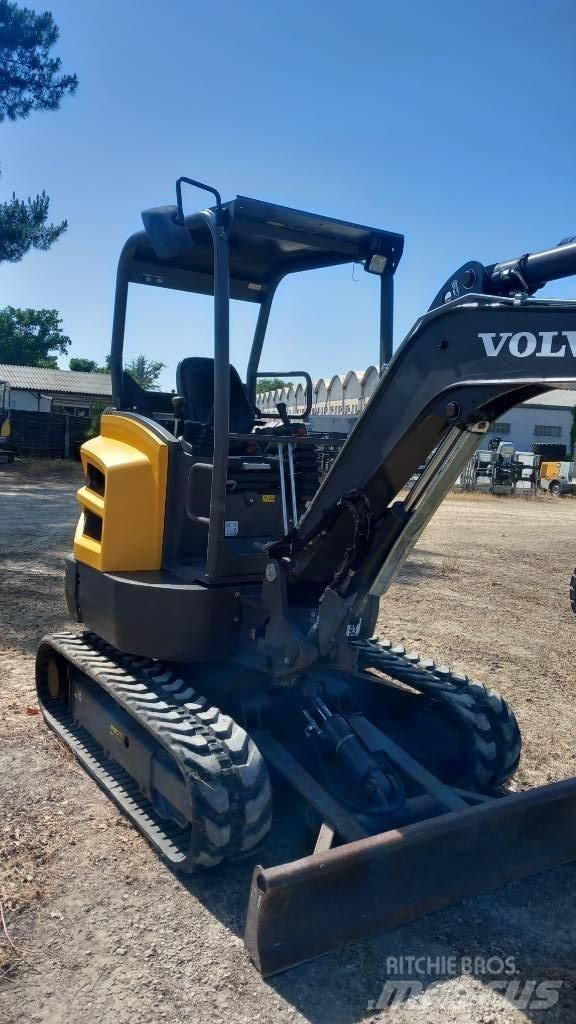 Volvo EC 27 D Minikaivukoneet < 7t
