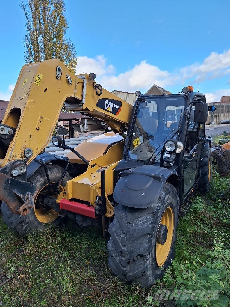 CAT TH 337 Maatalouskurottajat