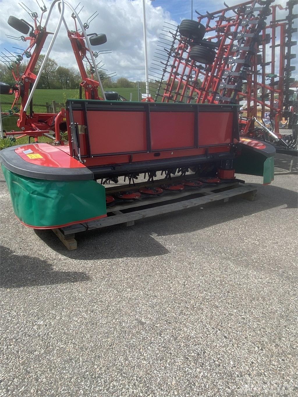 Kverneland 3332 FT Niittomurskaimet