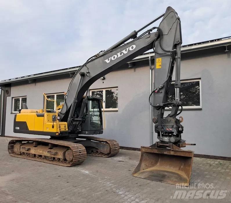 Volvo EC 220 DL Telakaivukoneet