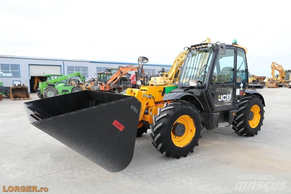 JCB 531-70 Etukuormaimet ja kaivuulaitteet
