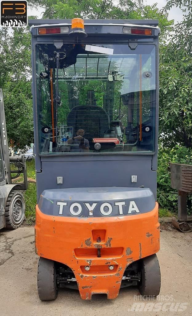 Toyota 8FBMT30 Sähkötrukit