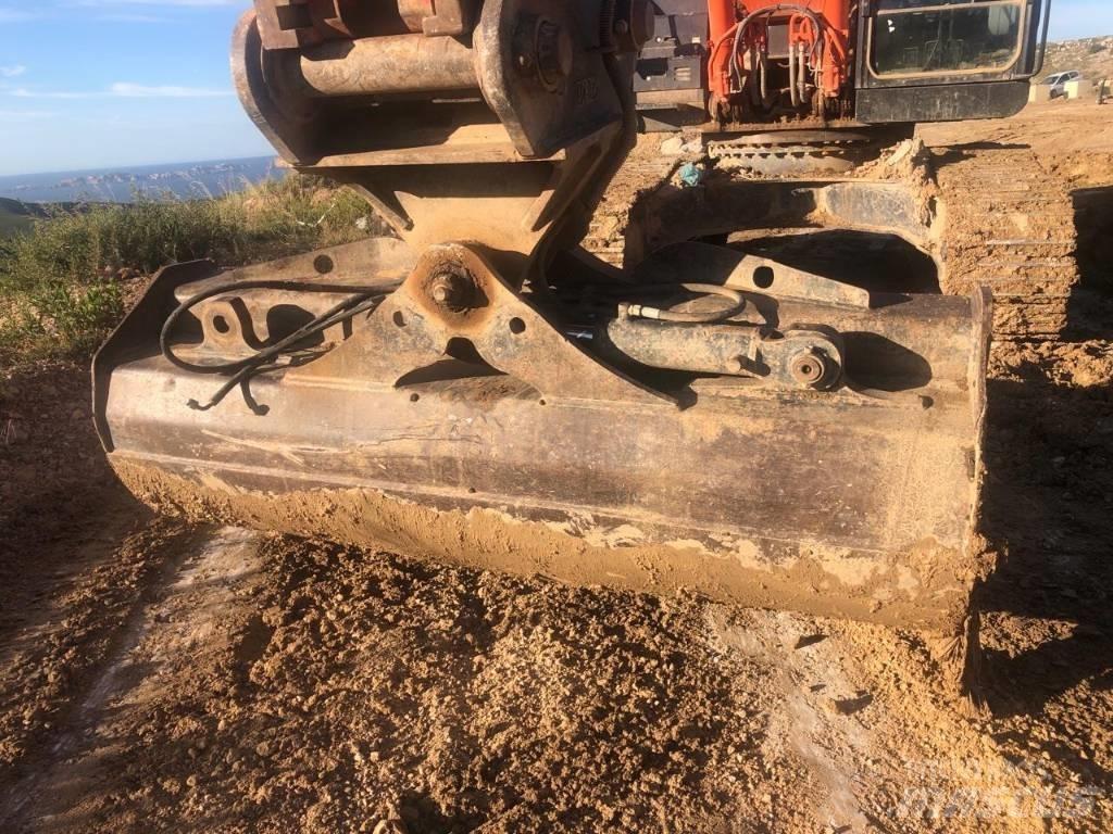 Hitachi ZX350LCN-6 Telakaivukoneet