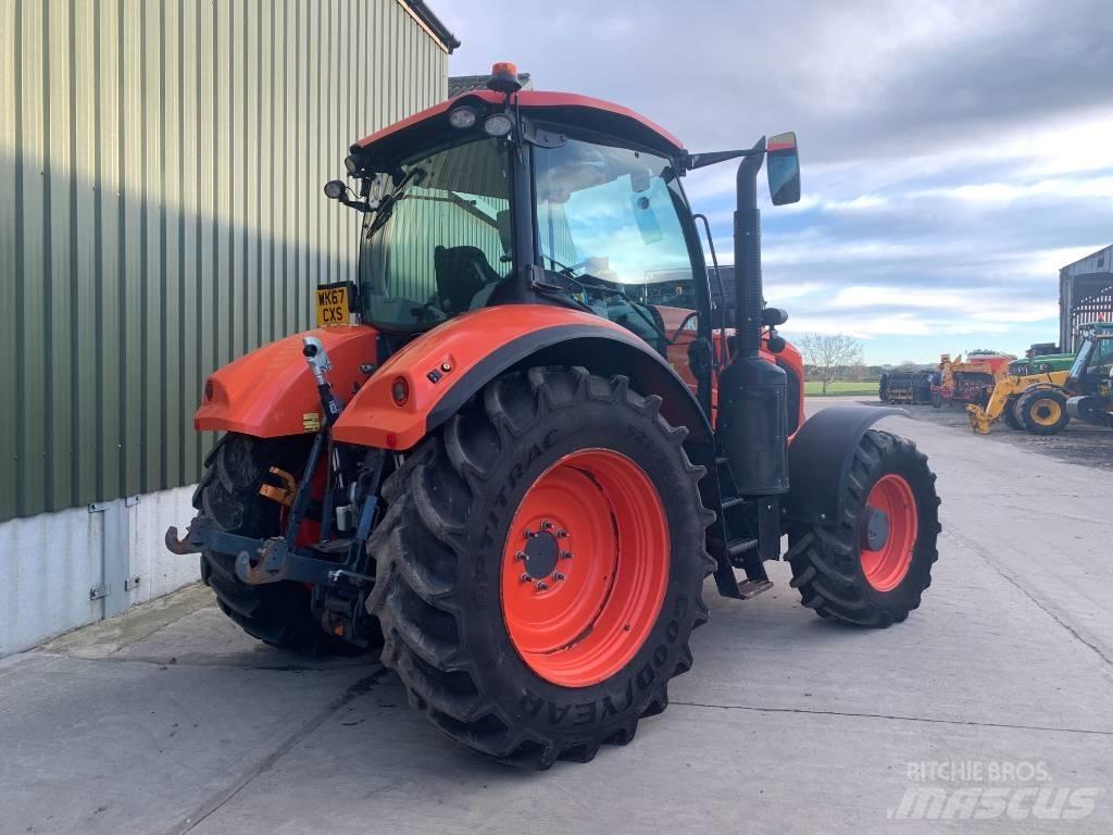 Kubota M 7131 Traktorit