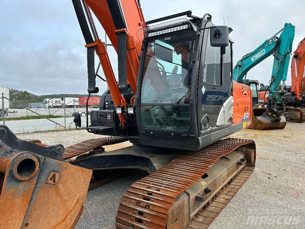 Hitachi ZX 210 LC-6 Telakaivukoneet