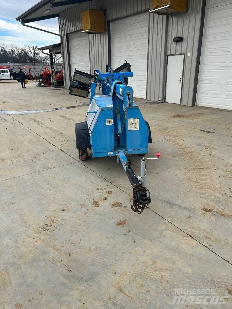 Genie TML 4000 N Valopylväät