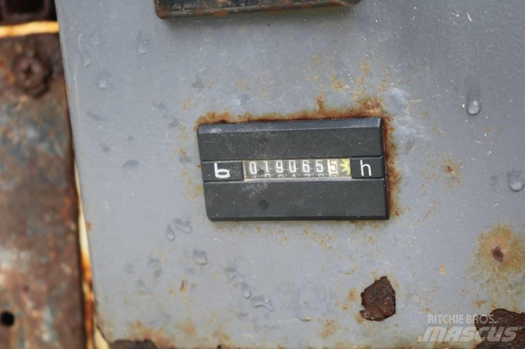 Liebherr HS 885 HD Tela-alustaiset nosturit