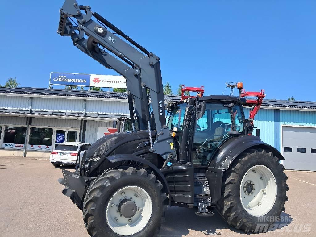 Valtra T174E Versu Traktorit