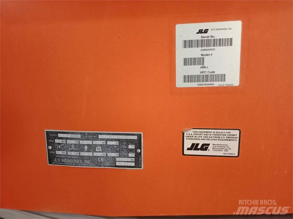 JLG 800AJ Kuukulkijat