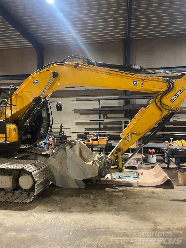 JCB JS 190 LC Telakaivukoneet