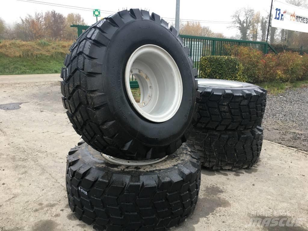  FOR TRAILER 24R23 Renkaat ja vanteet