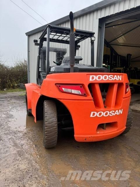 Doosan D80SC-7 Dieseltrukit