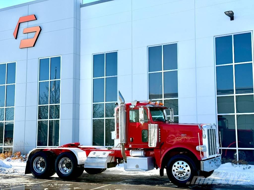 Peterbilt 388 Vetopöytäautot