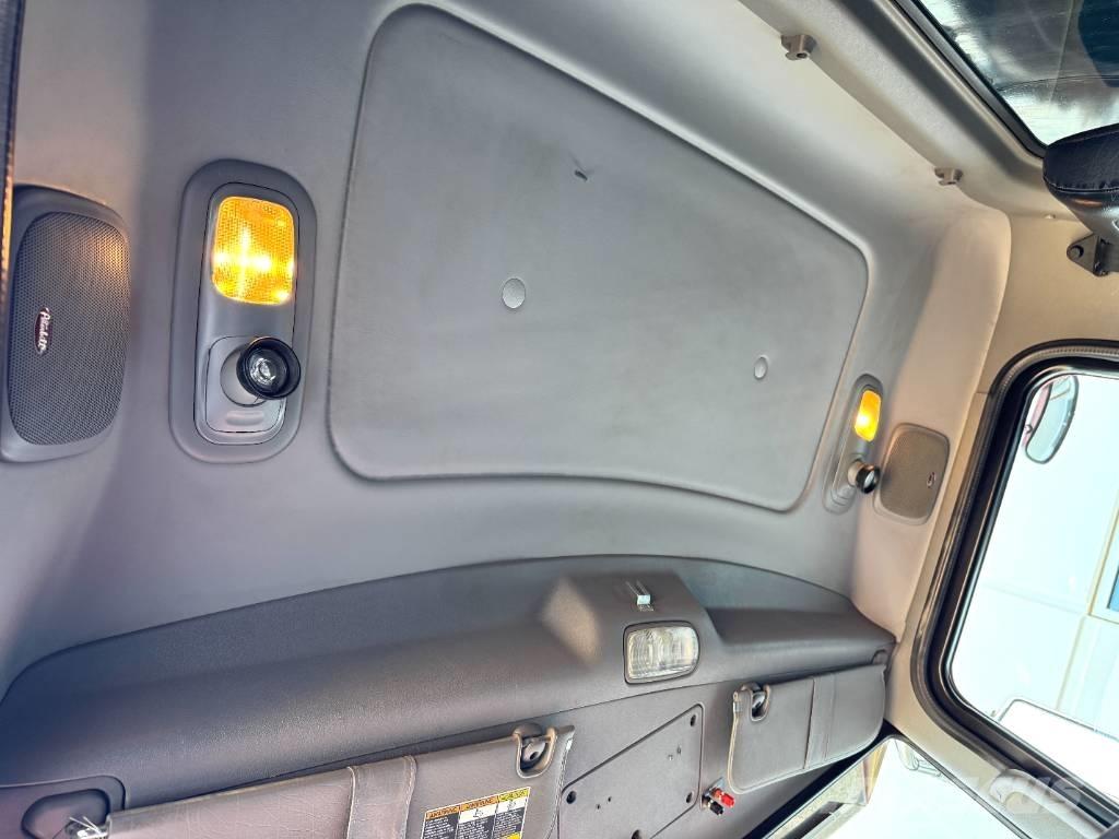 Peterbilt 367 Sora- ja kippiautot