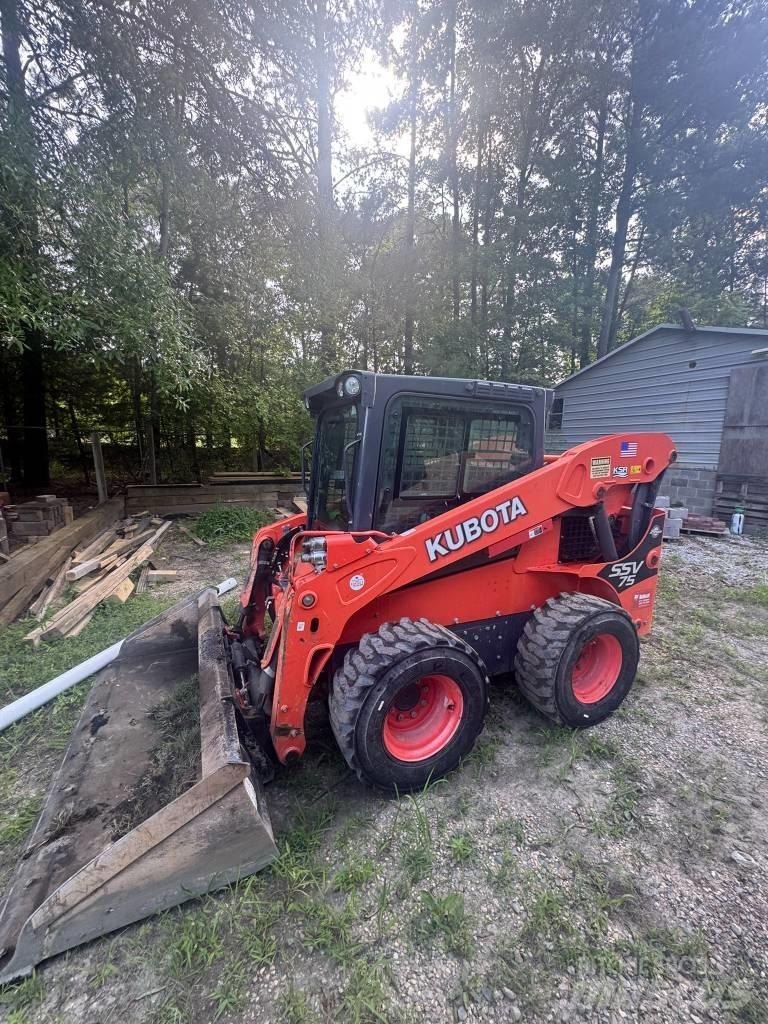 Kubota SSV 75 Liukuohjatut kuormaajat