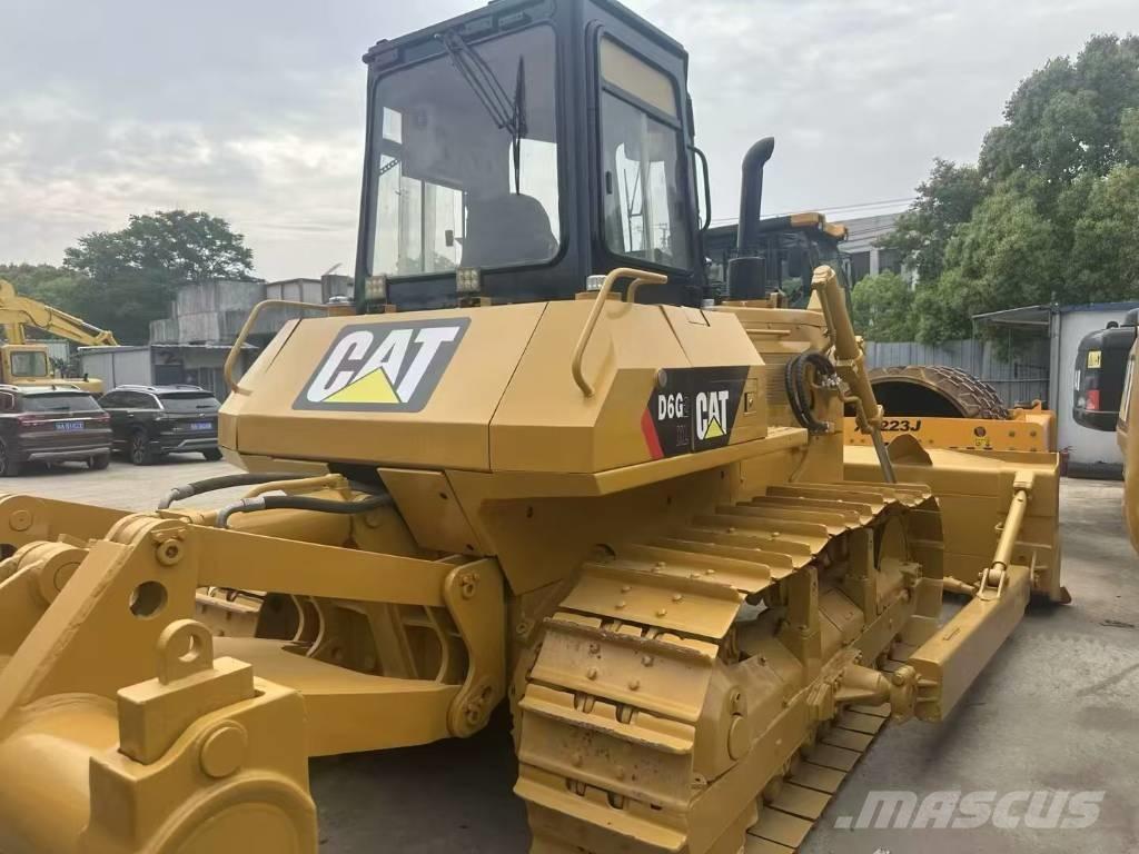 CAT D 6 G Telaketjupuskutraktorit