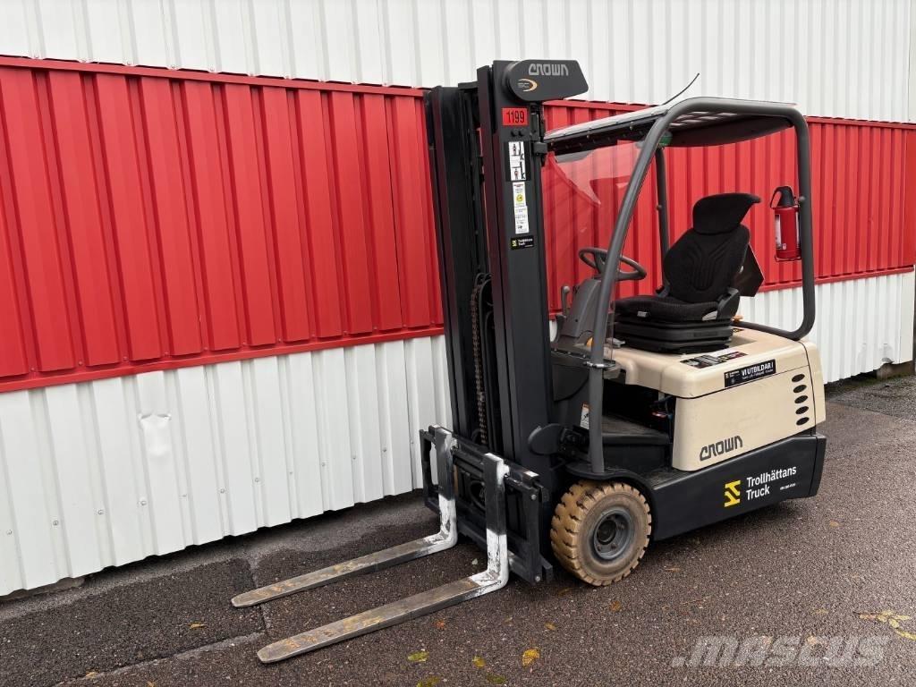 Crown SC3220 Sähkötrukit