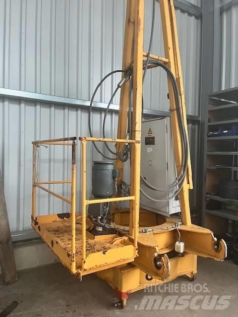 Liebherr 30 LC Torninosturit