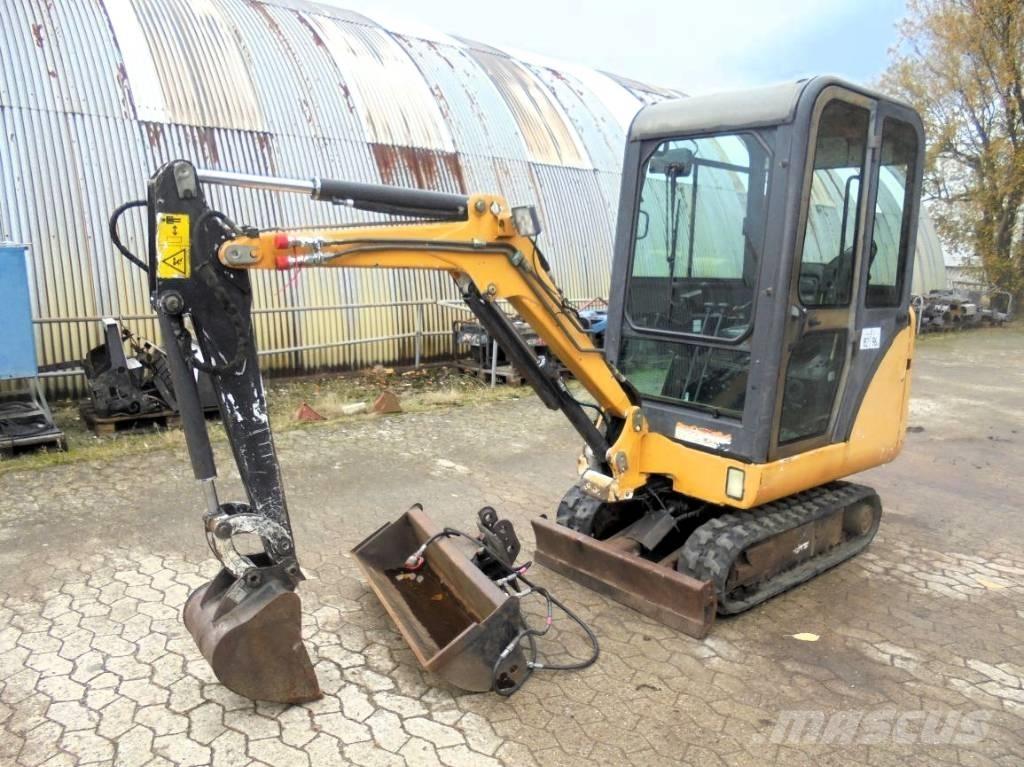 Bobcat 320 D Minikaivukoneet < 7t
