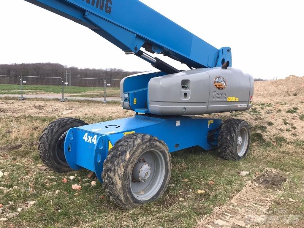 Genie S 125 Teleskooppipuominostimet