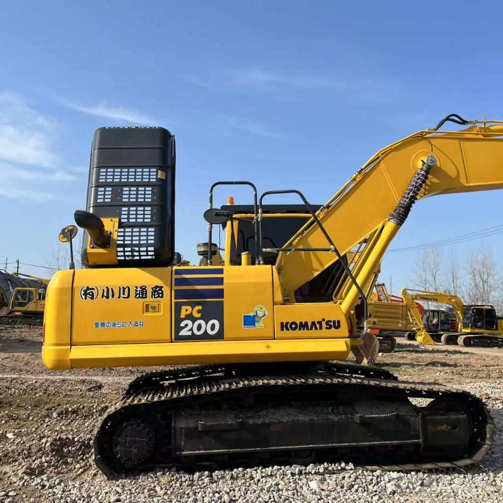 Komatsu PC 200 Telakaivukoneet