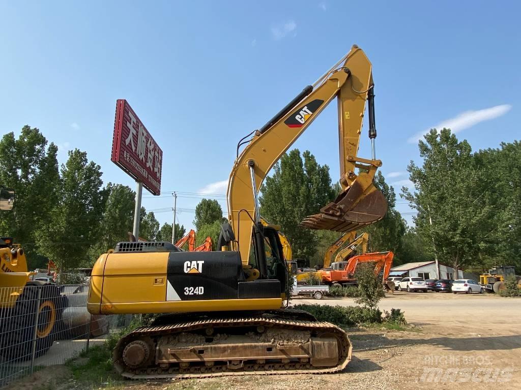 CAT 324D Telakaivukoneet