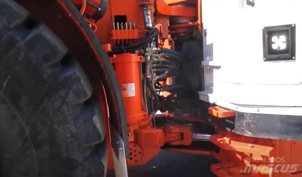 Sandvik LH 517 Maanalaiset lastauskoneet