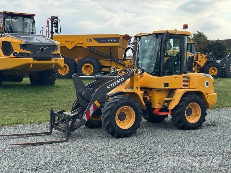 Volvo L 35 G Pyöräkuormaajat