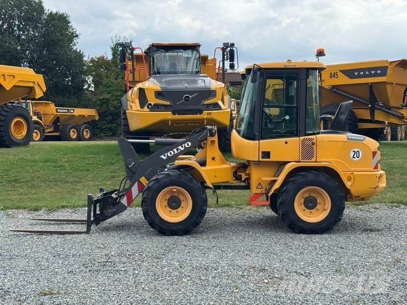 Volvo L 35 G Pyöräkuormaajat