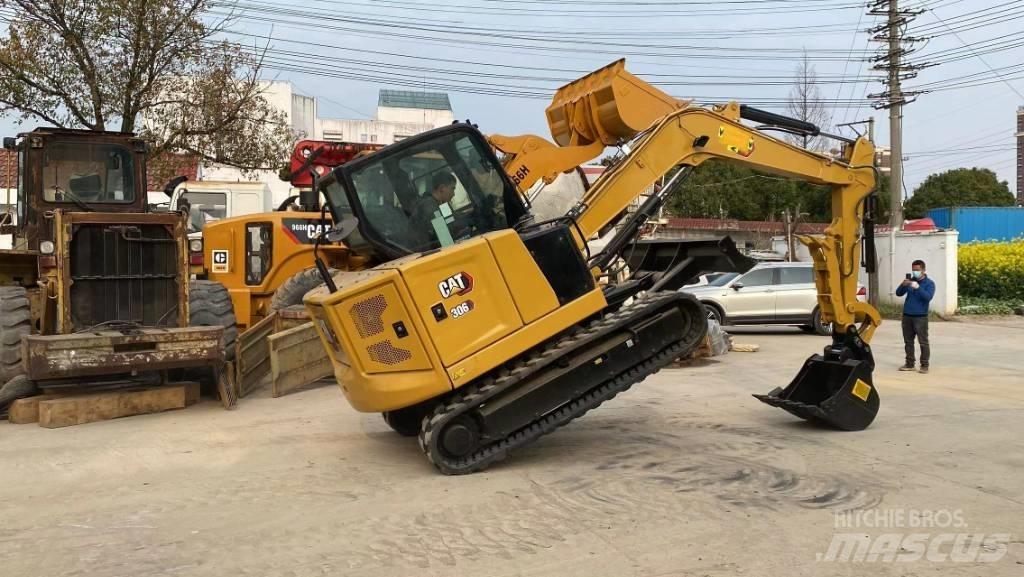 CAT 306 Minikaivukoneet < 7t