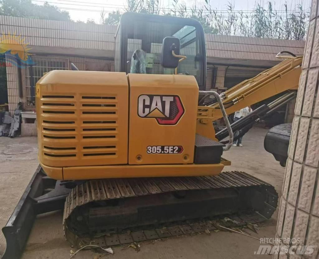 CAT 305.5 E2 Minikaivukoneet < 7t